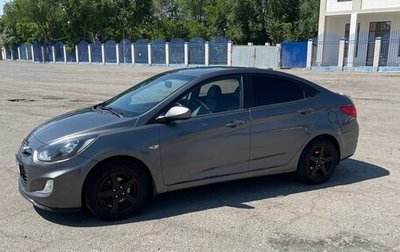 Hyundai Solaris II рестайлинг, 2011 год, 720 000 рублей, 1 фотография