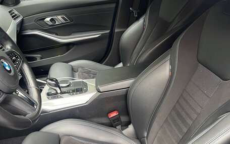 BMW 3 серия, 2020 год, 4 330 000 рублей, 15 фотография