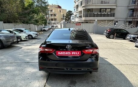 Toyota Camry, 2019 год, 2 500 000 рублей, 3 фотография