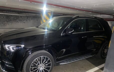 Mercedes-Benz GLE, 2023 год, 12 000 000 рублей, 1 фотография