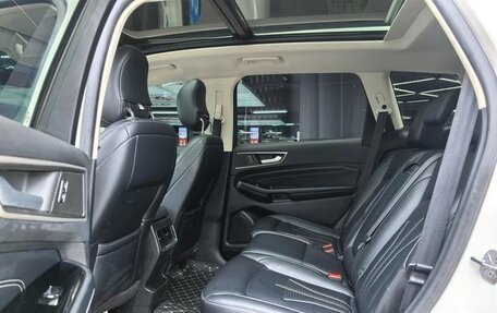 Ford Edge II рестайлинг, 2021 год, 2 300 000 рублей, 10 фотография