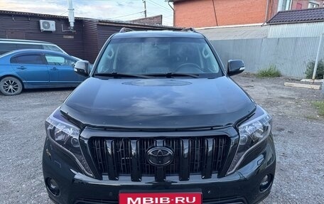 Toyota Land Cruiser Prado 150 рестайлинг 2, 2013 год, 3 250 000 рублей, 2 фотография