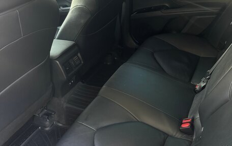 Toyota Camry, 2020 год, 3 050 000 рублей, 7 фотография
