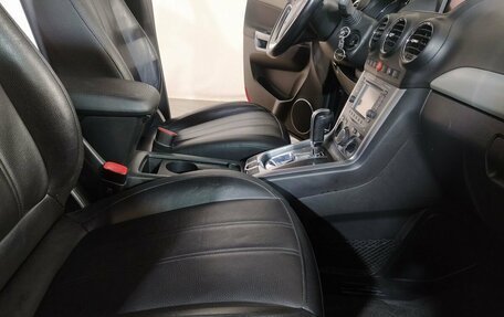 Opel Antara I, 2013 год, 1 299 000 рублей, 13 фотография