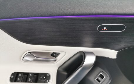 Mercedes-Benz A-Класс, 2021 год, 3 150 000 рублей, 13 фотография