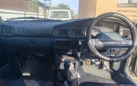 Mazda Capella, 1988 год, 250 000 рублей, 8 фотография