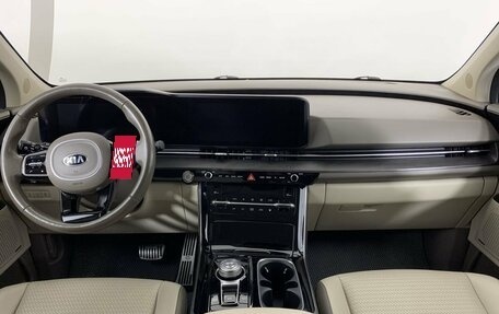 KIA Carnival, 2021 год, 3 490 000 рублей, 7 фотография
