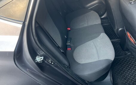 Hyundai Solaris II рестайлинг, 2011 год, 535 000 рублей, 8 фотография