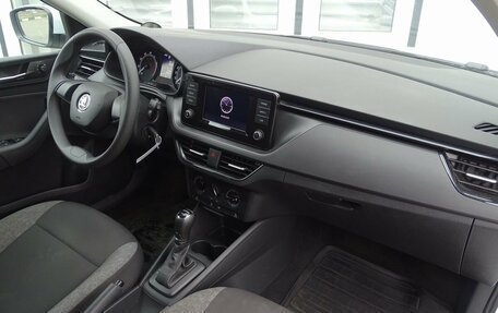 Skoda Rapid II, 2020 год, 1 500 000 рублей, 2 фотография