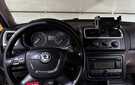 Skoda Fabia II, 2009 год, 450 000 рублей, 4 фотография