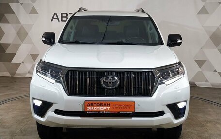 Toyota Land Cruiser Prado 150 рестайлинг 2, 2021 год, 5 629 000 рублей, 2 фотография