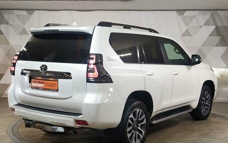 Toyota Land Cruiser Prado 150 рестайлинг 2, 2021 год, 5 629 000 рублей, 3 фотография