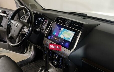 Toyota Land Cruiser Prado 150 рестайлинг 2, 2021 год, 5 629 000 рублей, 10 фотография