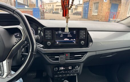 Volkswagen Polo VI (EU Market), 2021 год, 1 280 000 рублей, 14 фотография