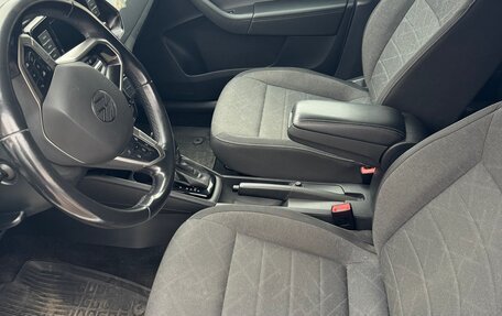 Volkswagen Polo VI (EU Market), 2021 год, 1 280 000 рублей, 17 фотография