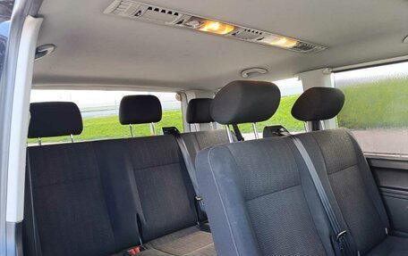 Volkswagen Caravelle T6 рестайлинг, 2016 год, 2 790 000 рублей, 13 фотография