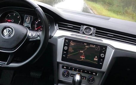 Volkswagen Passat B8 рестайлинг, 2018 год, 2 100 000 рублей, 4 фотография