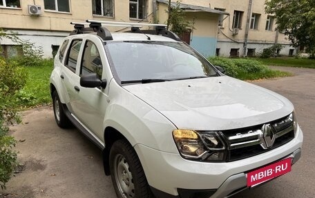 Renault Duster I рестайлинг, 2017 год, 1 071 000 рублей, 3 фотография