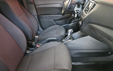 Hyundai Solaris II рестайлинг, 2019 год, 1 175 000 рублей, 13 фотография