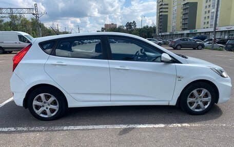 Hyundai Solaris II рестайлинг, 2013 год, 780 000 рублей, 3 фотография