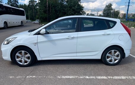 Hyundai Solaris II рестайлинг, 2013 год, 780 000 рублей, 7 фотография