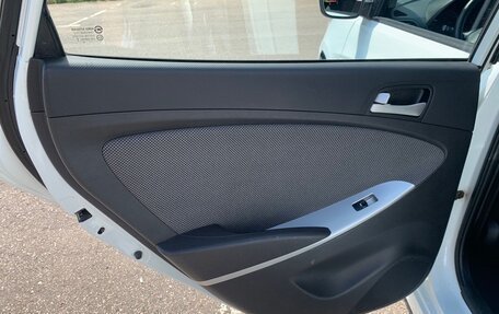 Hyundai Solaris II рестайлинг, 2013 год, 780 000 рублей, 21 фотография