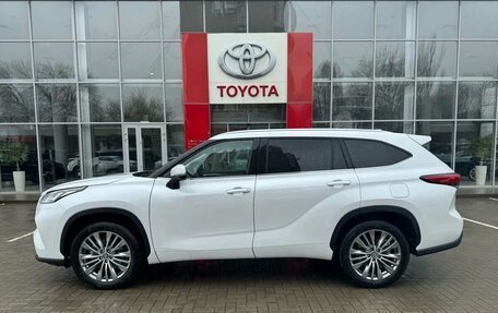 Toyota Highlander, 2025 год, 6 100 000 рублей, 11 фотография
