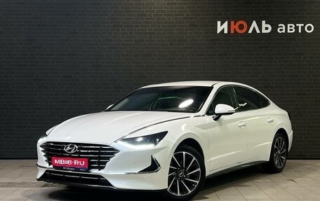 Hyundai Sonata VIII, 2020 год, 1 895 000 рублей, 1 фотография