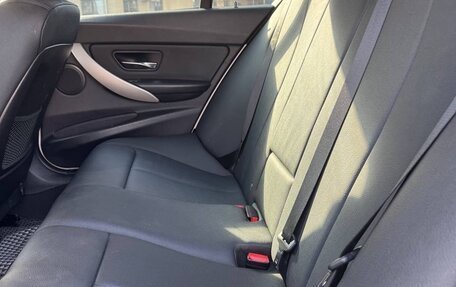 BMW 3 серия, 2014 год, 1 450 000 рублей, 10 фотография