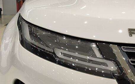 Land Rover Range Rover Evoque II, 2024 год, 5 488 000 рублей, 21 фотография