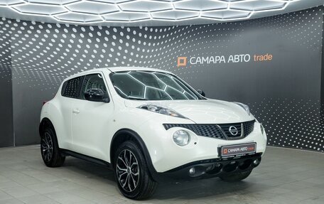 Nissan Juke II, 2013 год, 910 000 рублей, 3 фотография