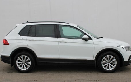 Volkswagen Tiguan II, 2021 год, 3 295 000 рублей, 9 фотография