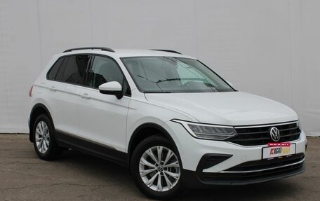 Volkswagen Tiguan II, 2021 год, 3 295 000 рублей, 4 фотография
