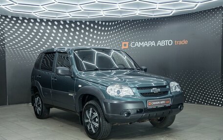 Chevrolet Niva I рестайлинг, 2015 год, 513 600 рублей, 3 фотография