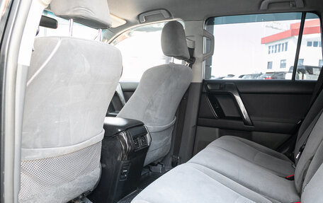 Toyota Land Cruiser Prado 150 рестайлинг 2, 2010 год, 2 598 000 рублей, 14 фотография