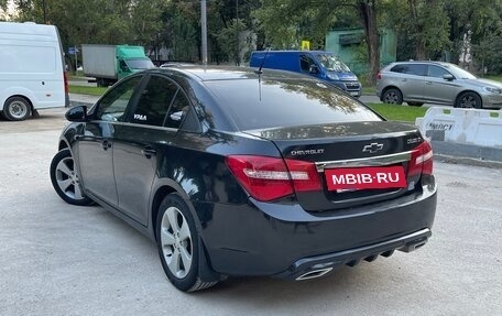 Chevrolet Cruze II, 2012 год, 920 000 рублей, 3 фотография