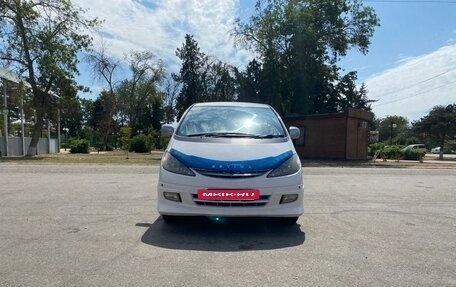 Toyota Estima III рестайлинг -2, 2000 год, 850 000 рублей, 2 фотография