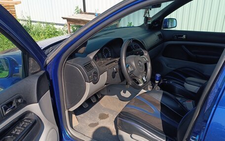 Volkswagen Golf IV, 2001 год, 850 000 рублей, 6 фотография