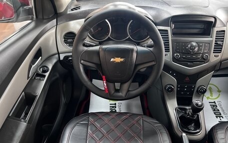 Chevrolet Cruze II, 2011 год, 745 000 рублей, 13 фотография
