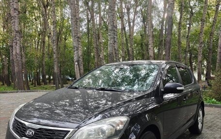 KIA cee'd I рестайлинг, 2011 год, 780 000 рублей, 1 фотография