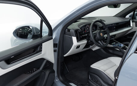 Porsche Cayenne III, 2025 год, 17 490 000 рублей, 7 фотография