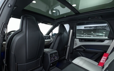 Porsche Cayenne III, 2025 год, 17 490 000 рублей, 27 фотография