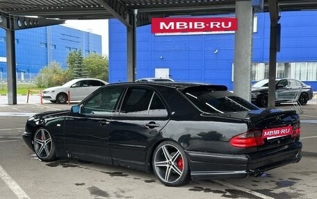 Mercedes-Benz E-Класс, 1997 год, 490 000 рублей, 4 фотография