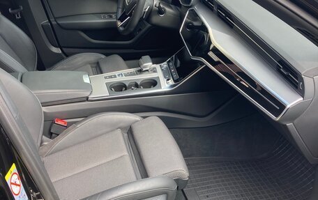 Audi A6, 2019 год, 4 200 000 рублей, 6 фотография