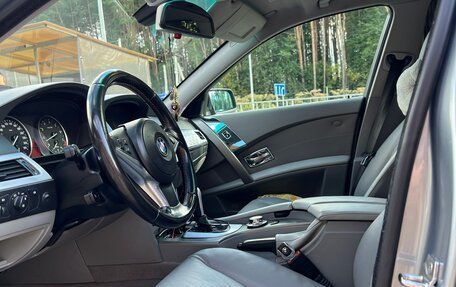 BMW 5 серия, 2004 год, 1 650 000 рублей, 12 фотография