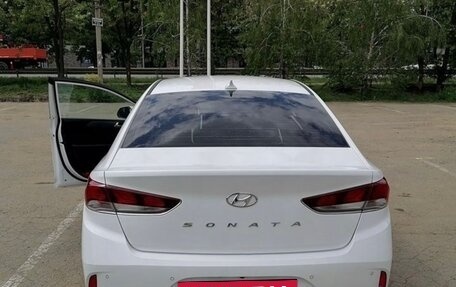 Hyundai Sonata VII, 2018 год, 2 100 000 рублей, 2 фотография