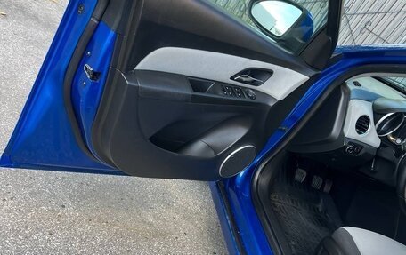 Chevrolet Cruze II, 2011 год, 799 000 рублей, 26 фотография