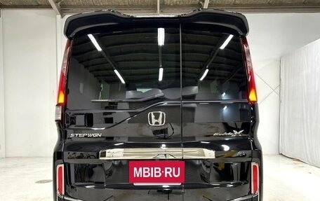 Honda Stepwgn IV, 2021 год, 2 000 000 рублей, 9 фотография