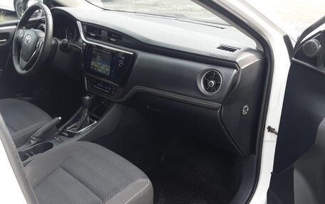 Toyota Corolla, 2018 год, 1 690 000 рублей, 11 фотография