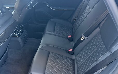 Audi S8, 2020 год, 11 000 000 рублей, 12 фотография